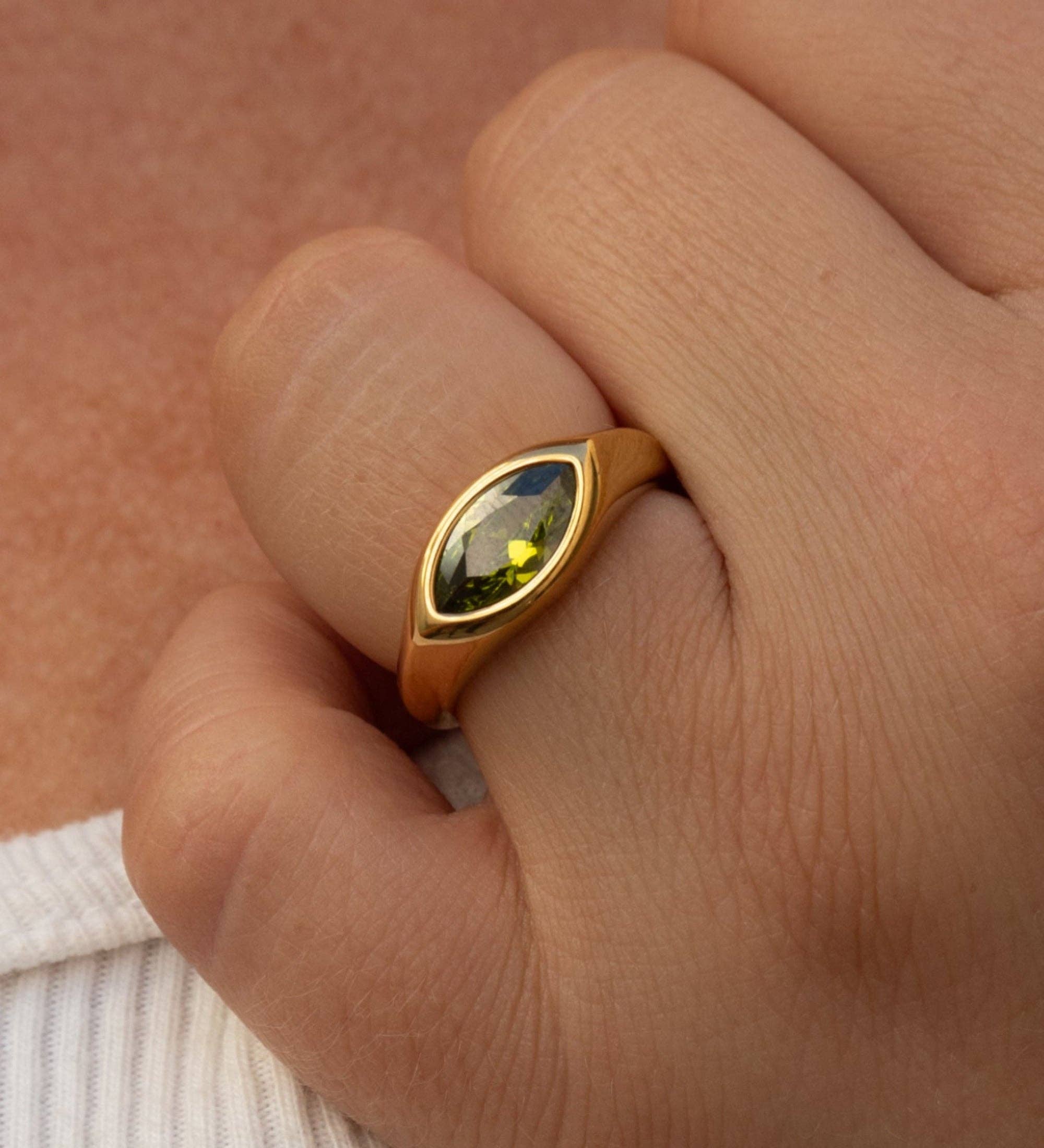 Scottie Ring
