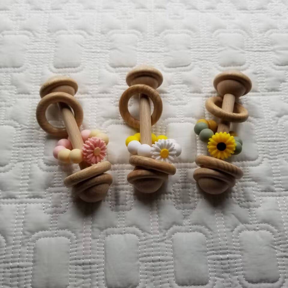 Silicone & Wood Daisy Rattle