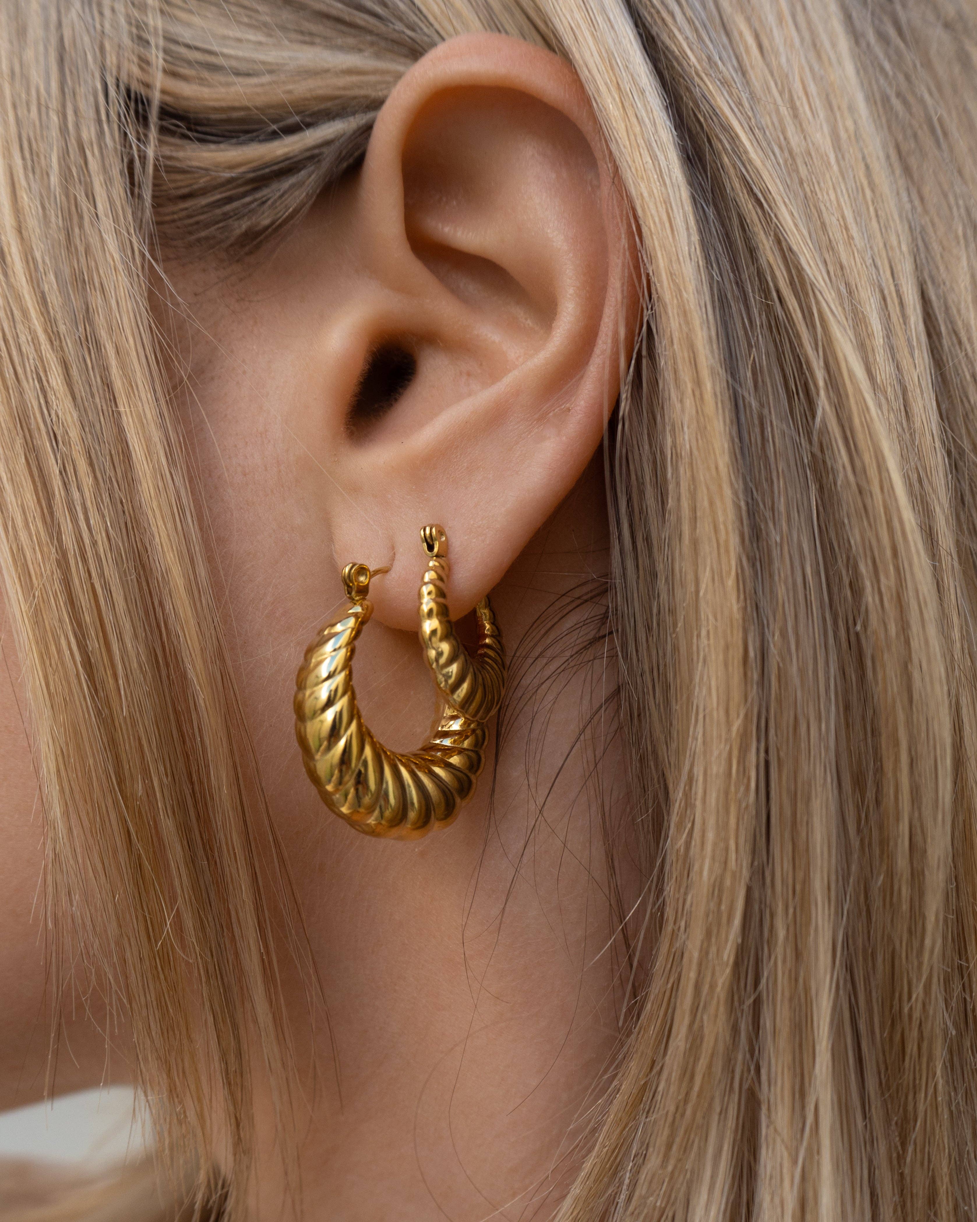 Zara Hoops
