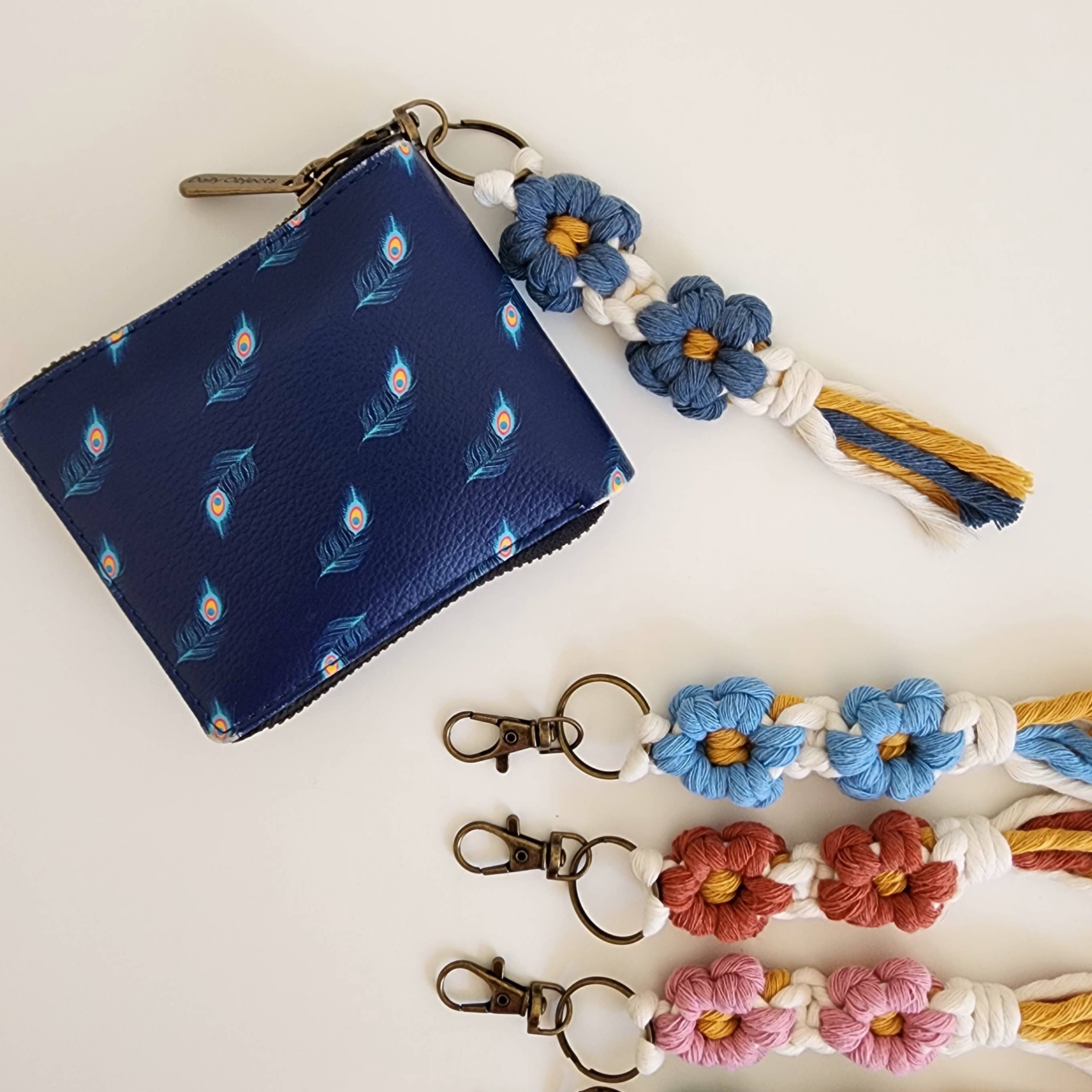Macrame Daisy Keychain