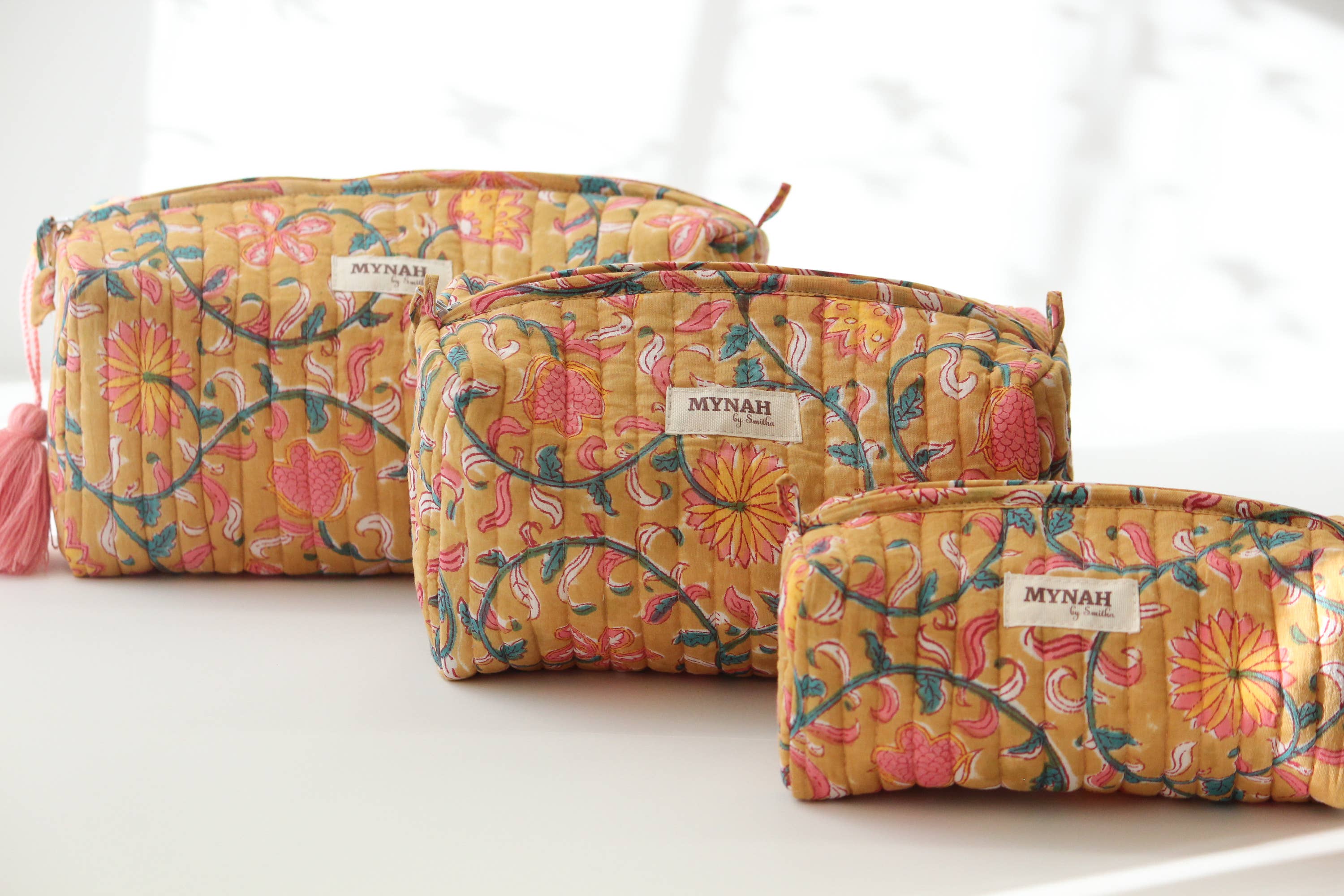 Henna Vines Travel Pouch