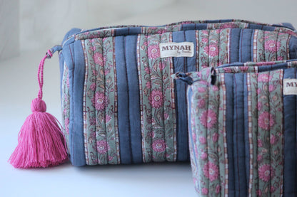 Rosy Rows Print Travel Bag
