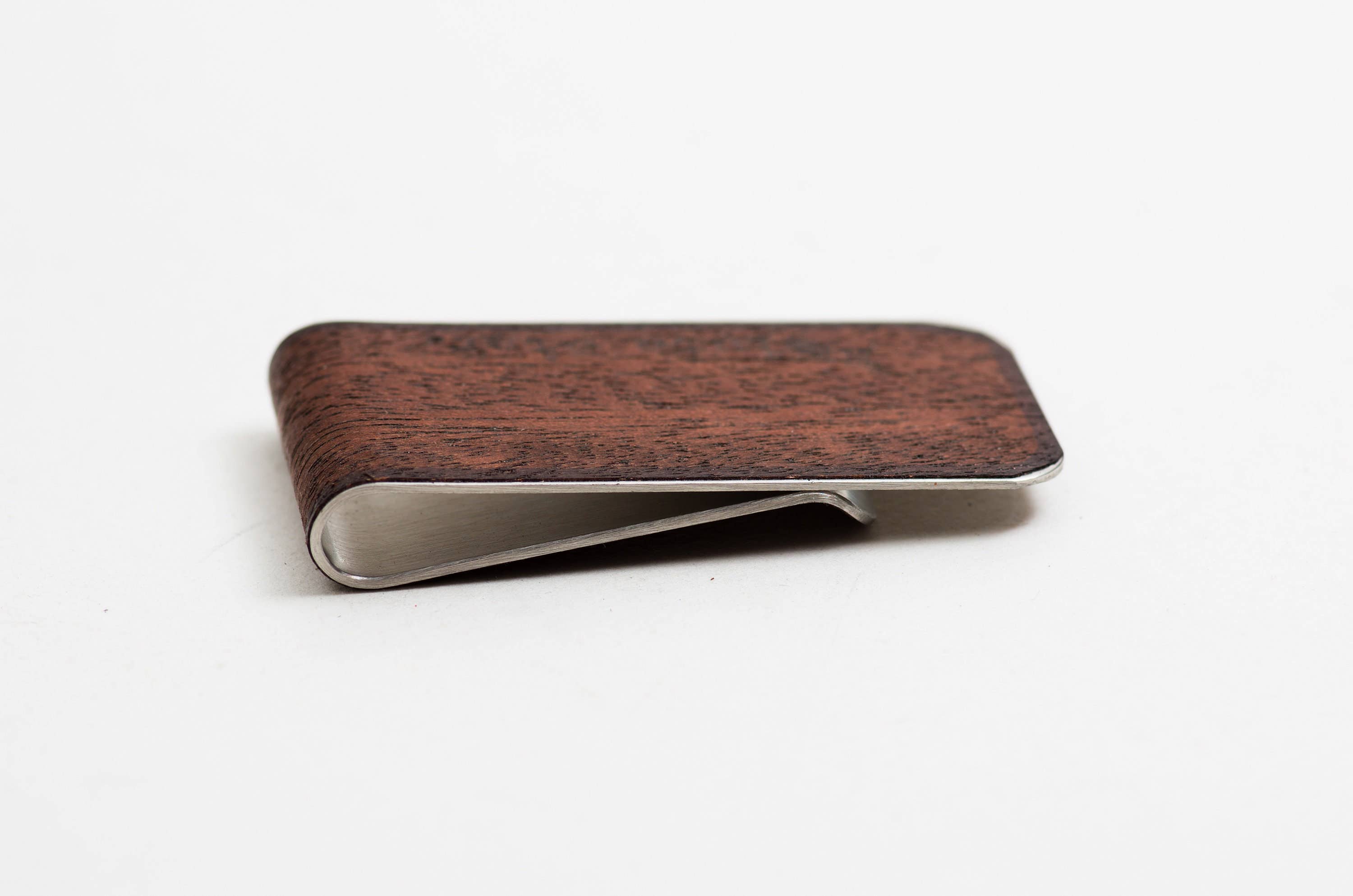 The Artisan Mahogany Clip