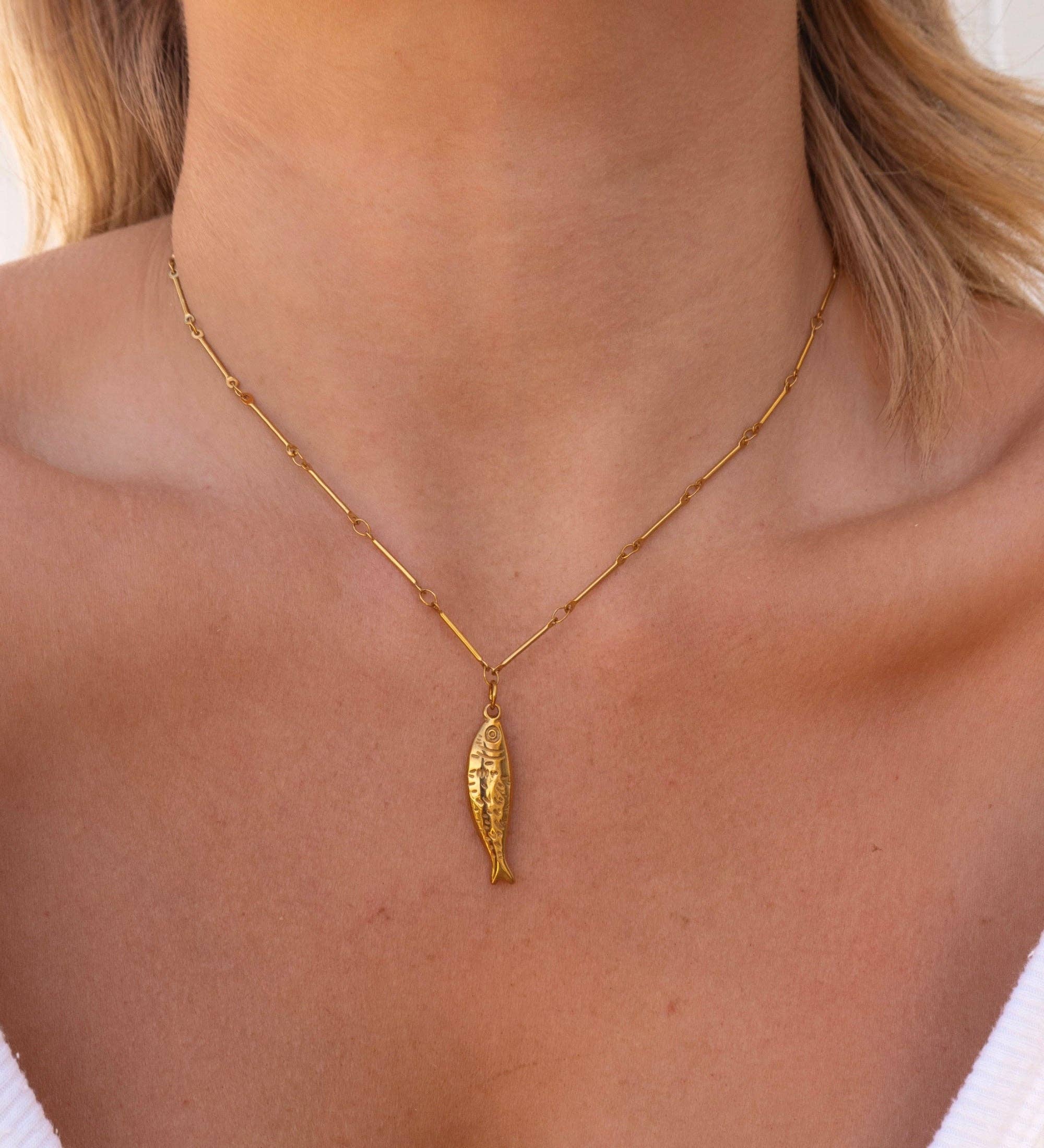 Drift Necklace