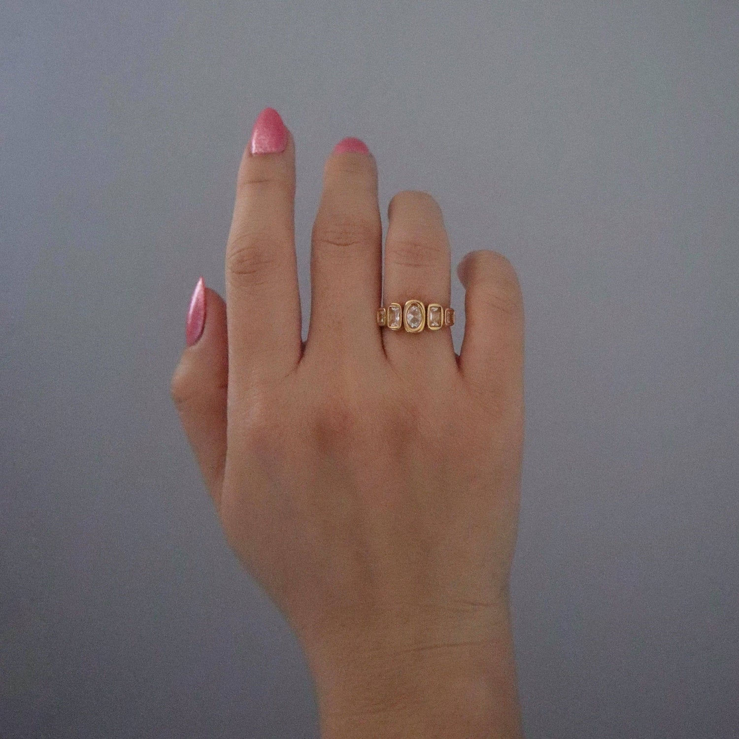 Janelle Ring