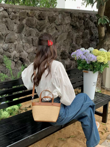 Straw Crossbody Basket Bag
