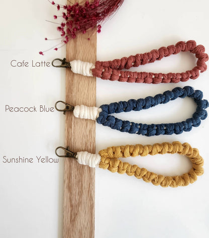 Minimalist Braided Cotton Wristlet