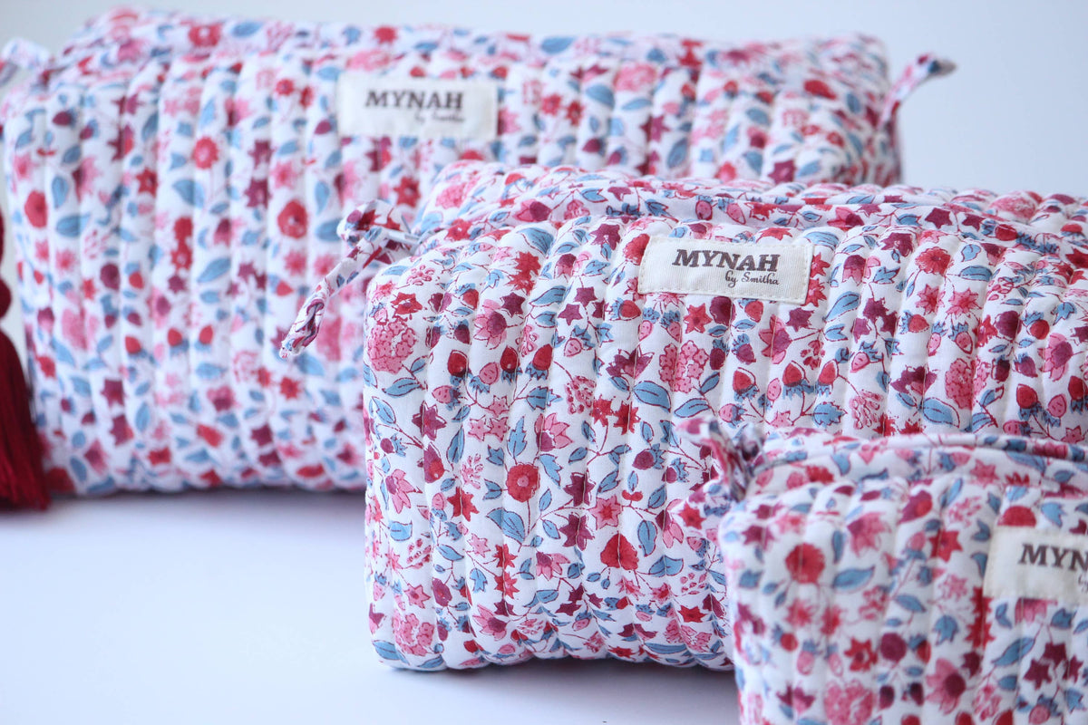 Crimson Garden Travel Bag
