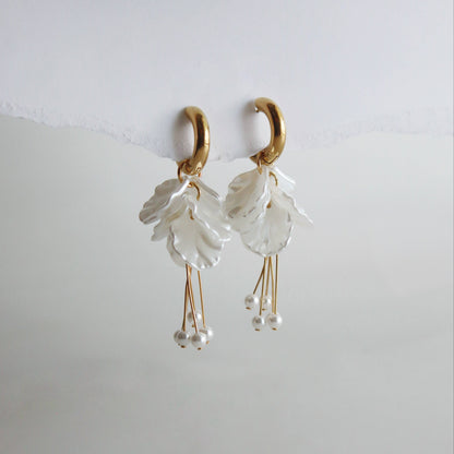 Pearl Petal Drop Hoop