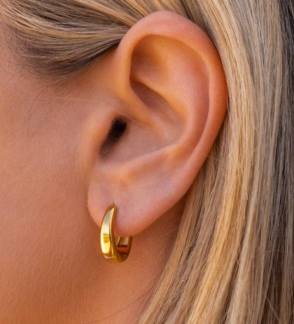 Ilara Hoops
