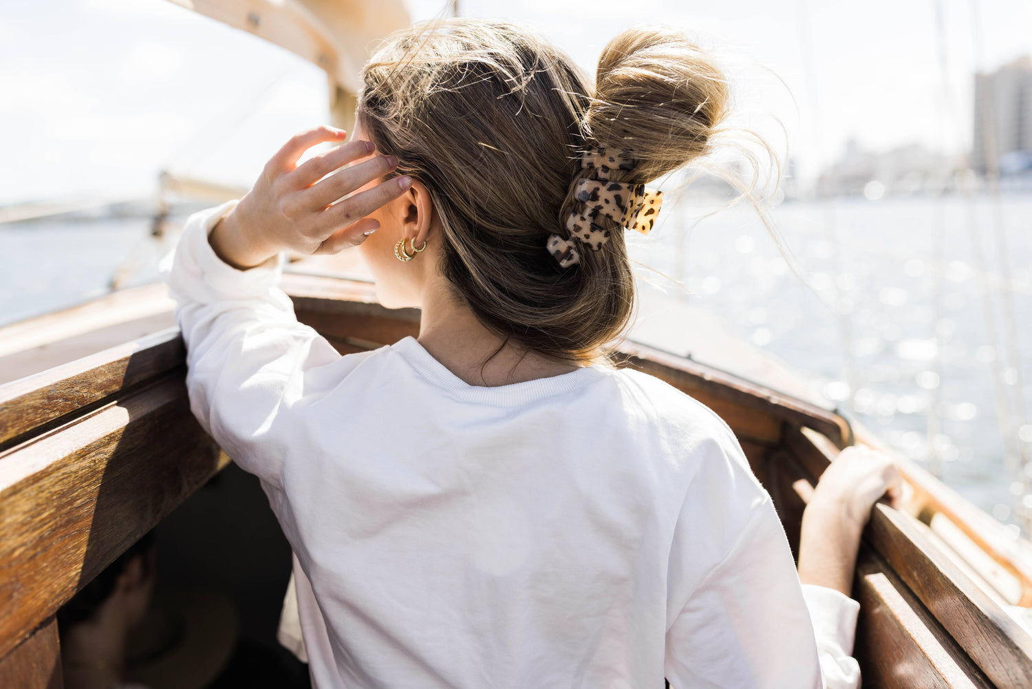 Blonde Tortoise Classic Hair Clip