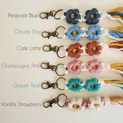 Macrame Daisy Keychain